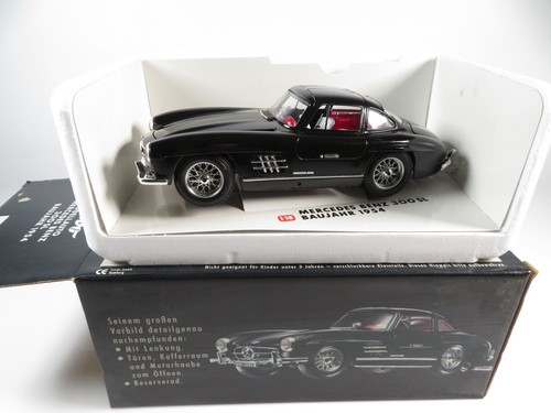 Bburago mercedes benz 300 - mercedes,