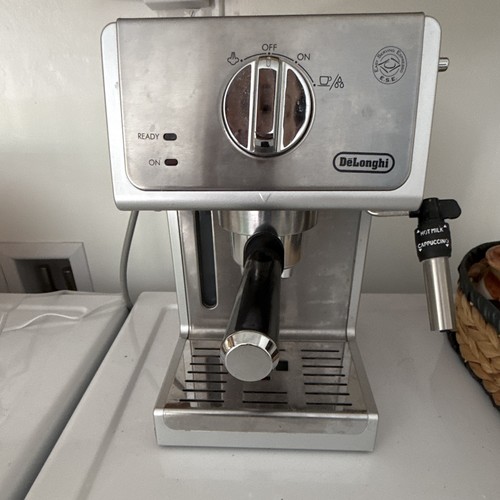 Delonghi stainless steel - stainless,