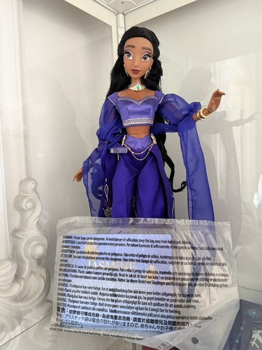 Disney store limited edition - disney,