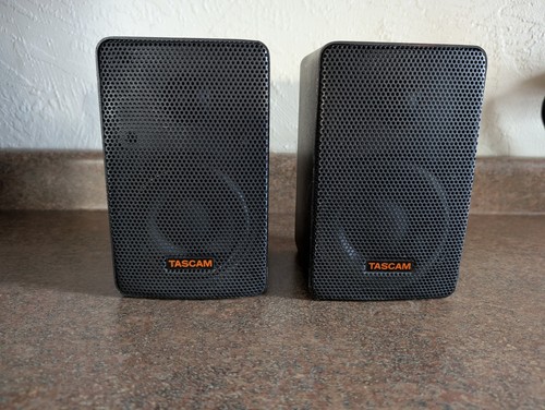 Tascam coppia di - coppia,