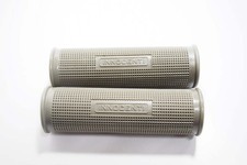 L48 - COPPIA MANOPOLE GRIGIE LAMBRETTA E-F 125