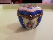 Limoges scatola  originale blu e fiori  con decorazioni  interne 