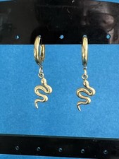 Orecchini unisex a cerchio acciaio inox 316l (acciaio Chirurgico) con Serpente