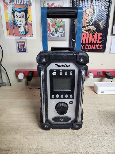 Makita dmr107 jobsite radio - dmr107,