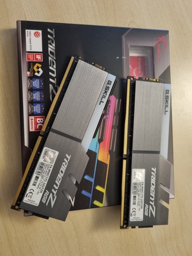 Skill trident rgb - z,