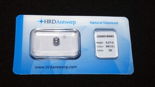 Blister diamante naturale