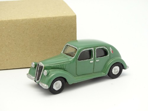 Modelli kit monté - r, 1/43