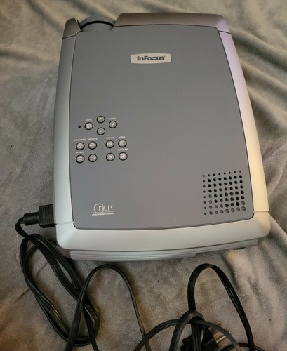 Videoproiettore infocus dlp - x3,