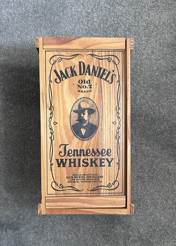 Jack daniel wooden - daniel’s,