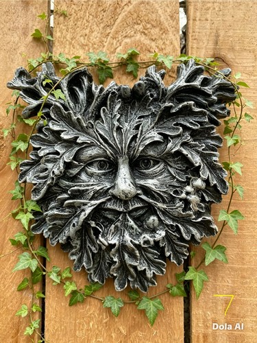 807 green man - green,