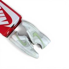 Nike Dunk Low Phantom Olive