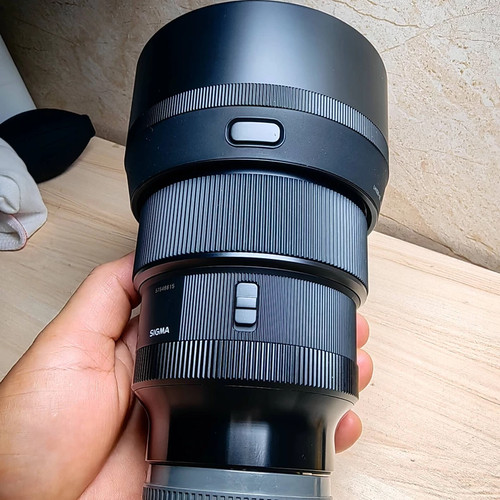 Obiettivo sigma 85mm dg dn - 1.4,