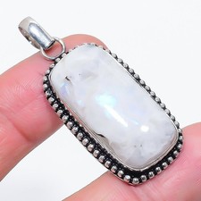 Ciondolo pietra di luna