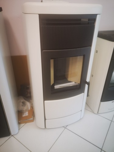 Stufa pellet italiana camini - a,