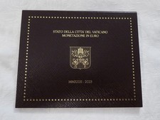 VATICANO PAPA FRANCESCO SERIE DIVISIONALE DI 8 VALORI  FDC  2023