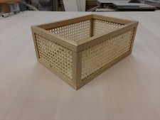 Cestino da scaffale in rovere