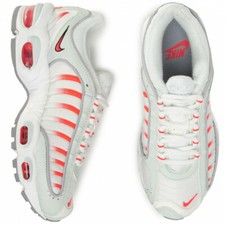 NIKE AIR MAX TAILWIND IV