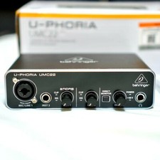 Behringer U-Phoria UMC22 USB