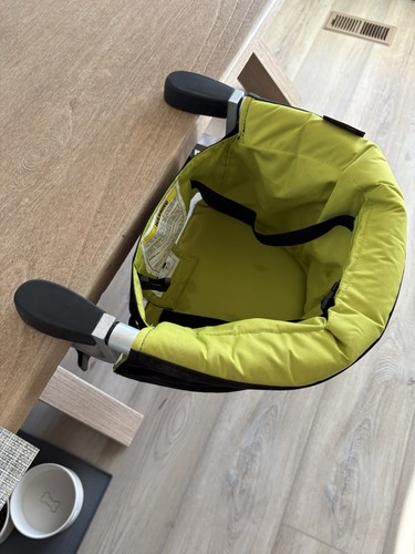 Mountain buggy pod - mountain, on