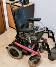 Eglemtek B Black Carrozzina