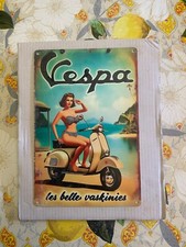 Insegna in metallo, Vespa