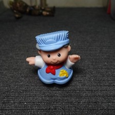 1997 - Fisher Price Little People - Train Engineer Conductor  n 23
