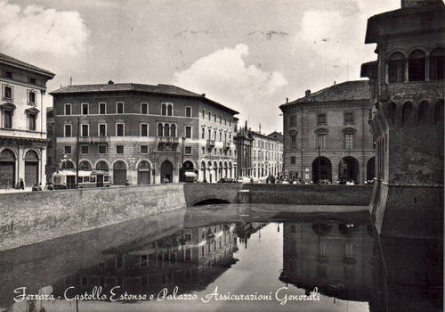 Ferrara palazzo assicurazioni