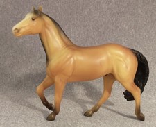 Breyer Stablemate Smart Chic OLa Buckskin Quarter Horse Vintage Club 2024