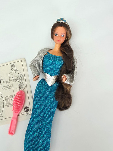 Nuova bambola mattel barbie - mattel,