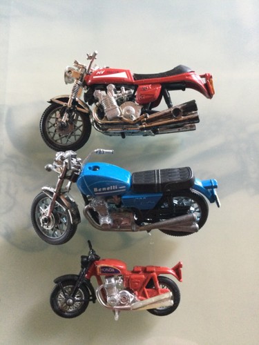 Lotto modellini moto benelli - modellini,