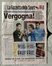 La Gazzetta dello sport 19/06/02. "VERGOGNA" Unico proprietario, da collezione. 