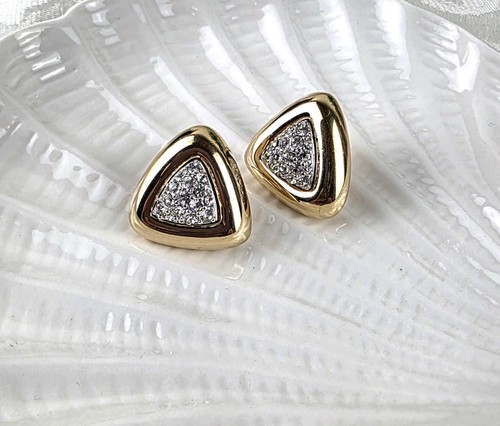 Gorgeous triangle gold plated - gorgeous,