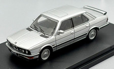 BMW M5 (E28) - Argento -