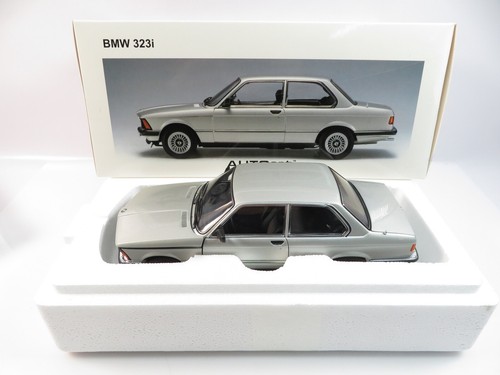 Autoart bmw 323i - 1:18, argento