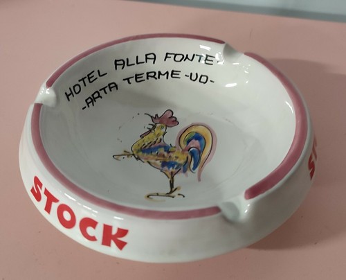 Posacenere portacenere stock - posacenere,