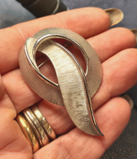 spilla vintage americana anni