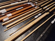 vari legni tondi piatti quadrati acero padouk noce modellismo liuteria 20cm