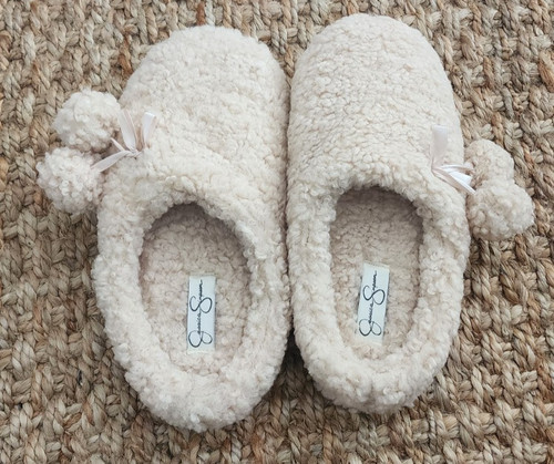 Jessica simpson berber pom - jessica,