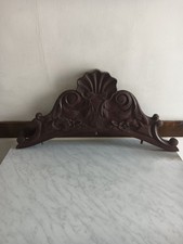 Frontone Antico in Legno