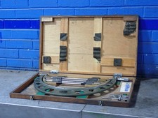MITUTOYO  OUTSIDE MICROMETER