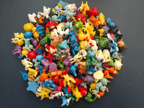 144 pokemon mini figure - 144,