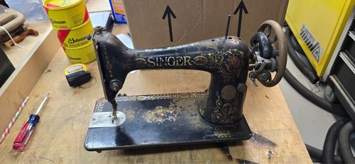 Antique 1910 singer sewing - 1910,