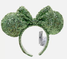 DisneyParks Verde Minnie Mouse