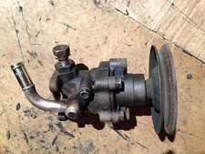 Pompa idroguida USATA Toyota Land Cruiser LJ 70 mod. faro tondo SENZA PULEGGIA