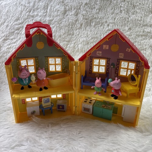 Peppa pig fold go - pig,