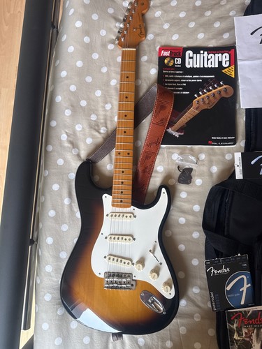 Guitare électrique fender - guitare,