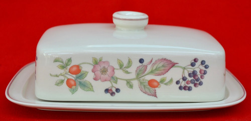 Wedgwood roseberry two - ',