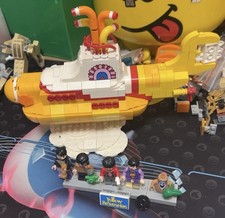 Lego the beatles yellow - the,