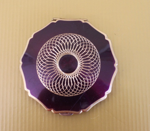 Scatola porta polvere - , di