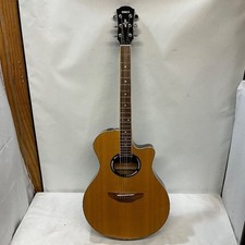 Chitarra acustica Yamaha